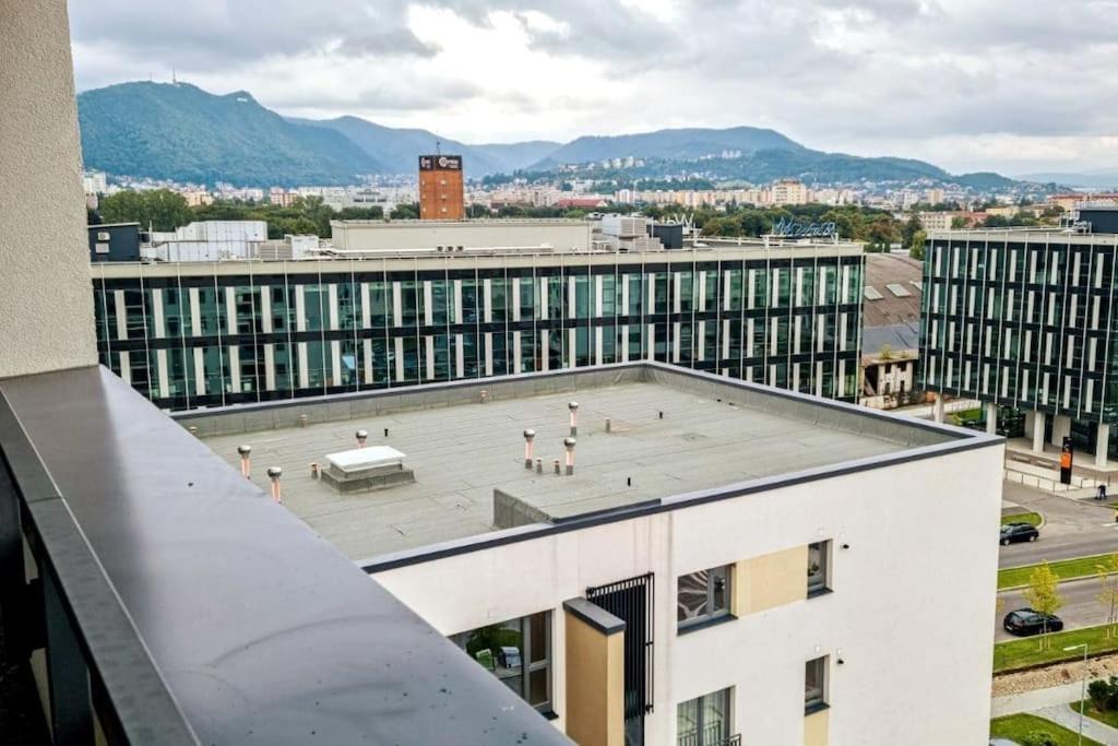 Bravisa Apart View Braşov Exteriör bild
